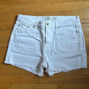 Vineyard vines white denim cutoff shorts